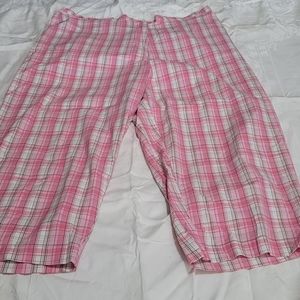 Cottage Street capria